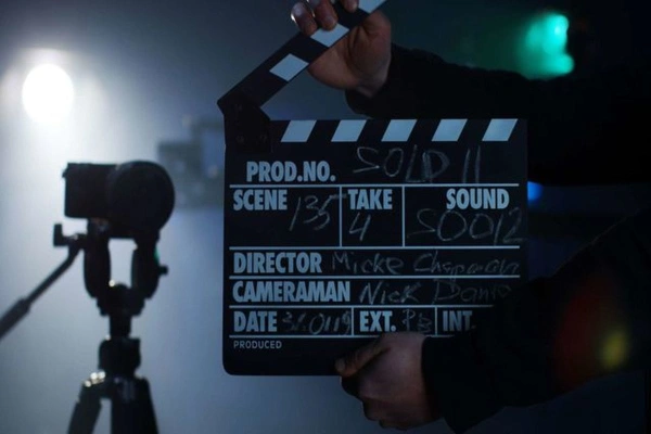 سن مناسب بازیگری چه قدر است