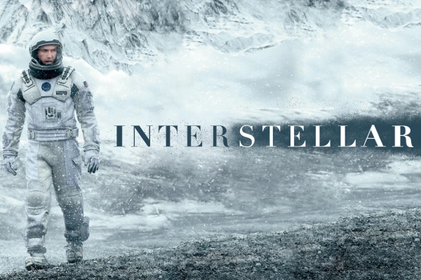 میان ستاره‌ای (Interstellar)
